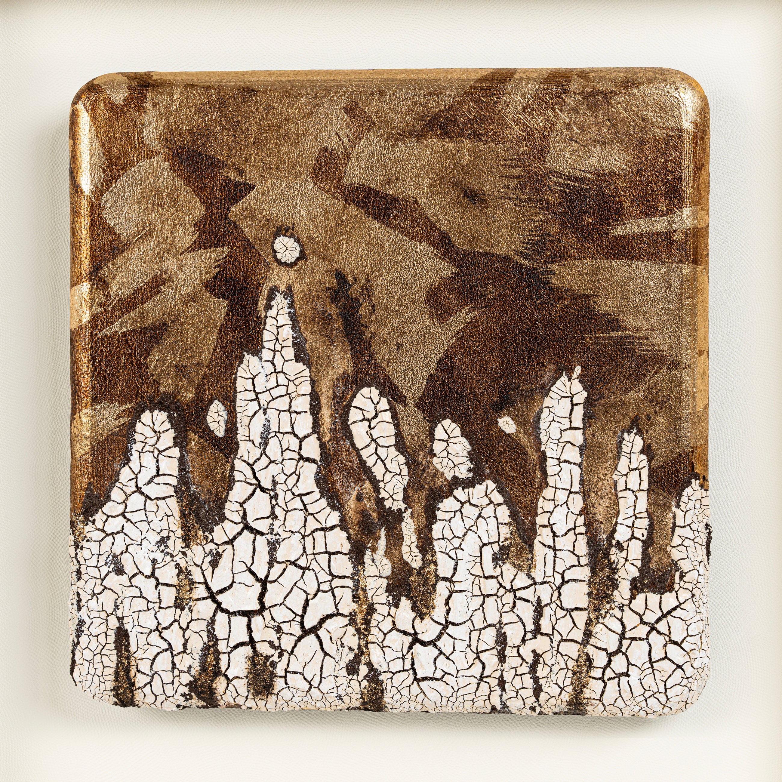 Unframed canvas of Efflorescence — Patinated Foil · Aura Frame, revealing the full metal element mineral surface where AetherCanvas® crackle ground, integrated metallic plates, and Song and Yuan dynasty ICH fired foil are built into a single unified terrain.