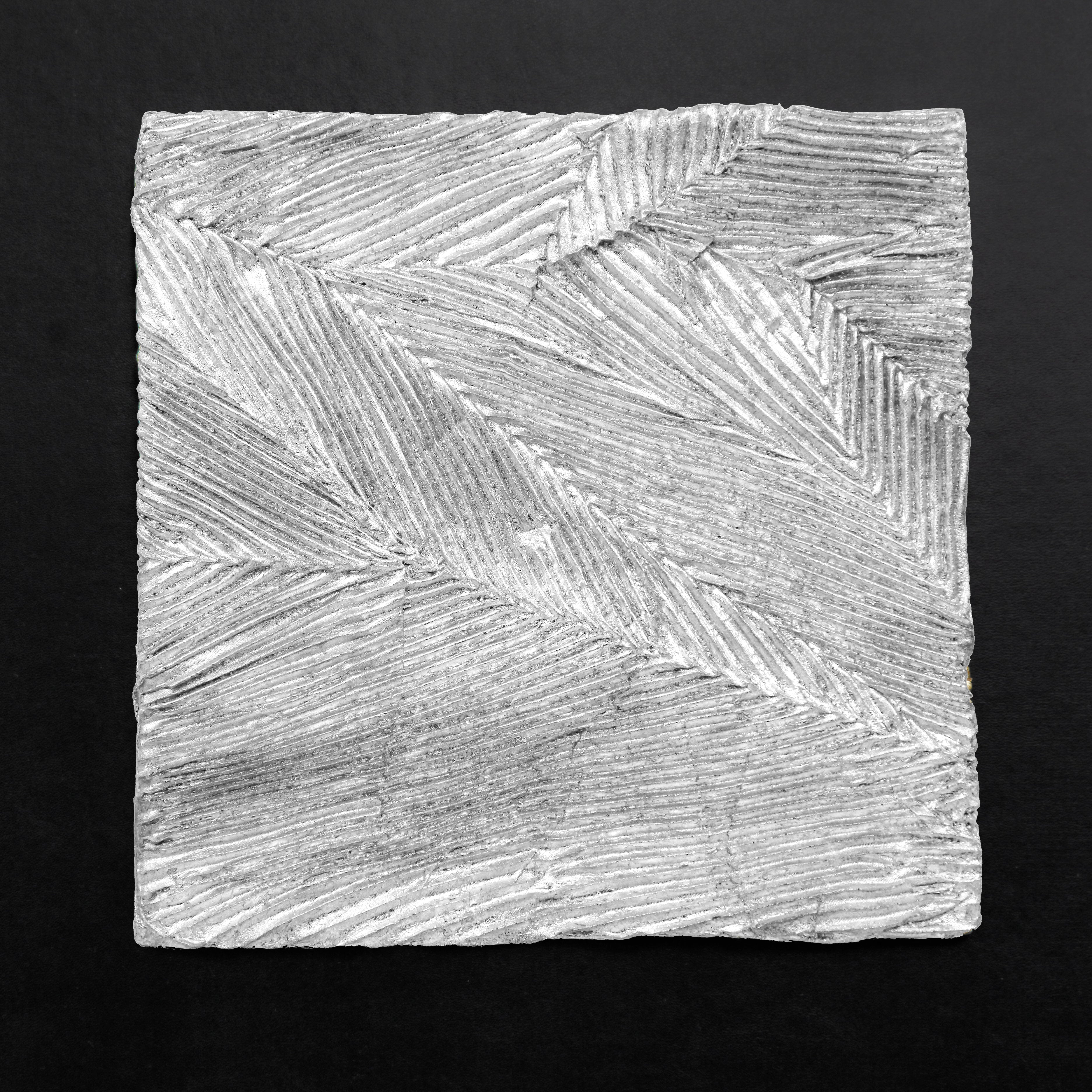 Meridian — Silve Foil · Aura Frame