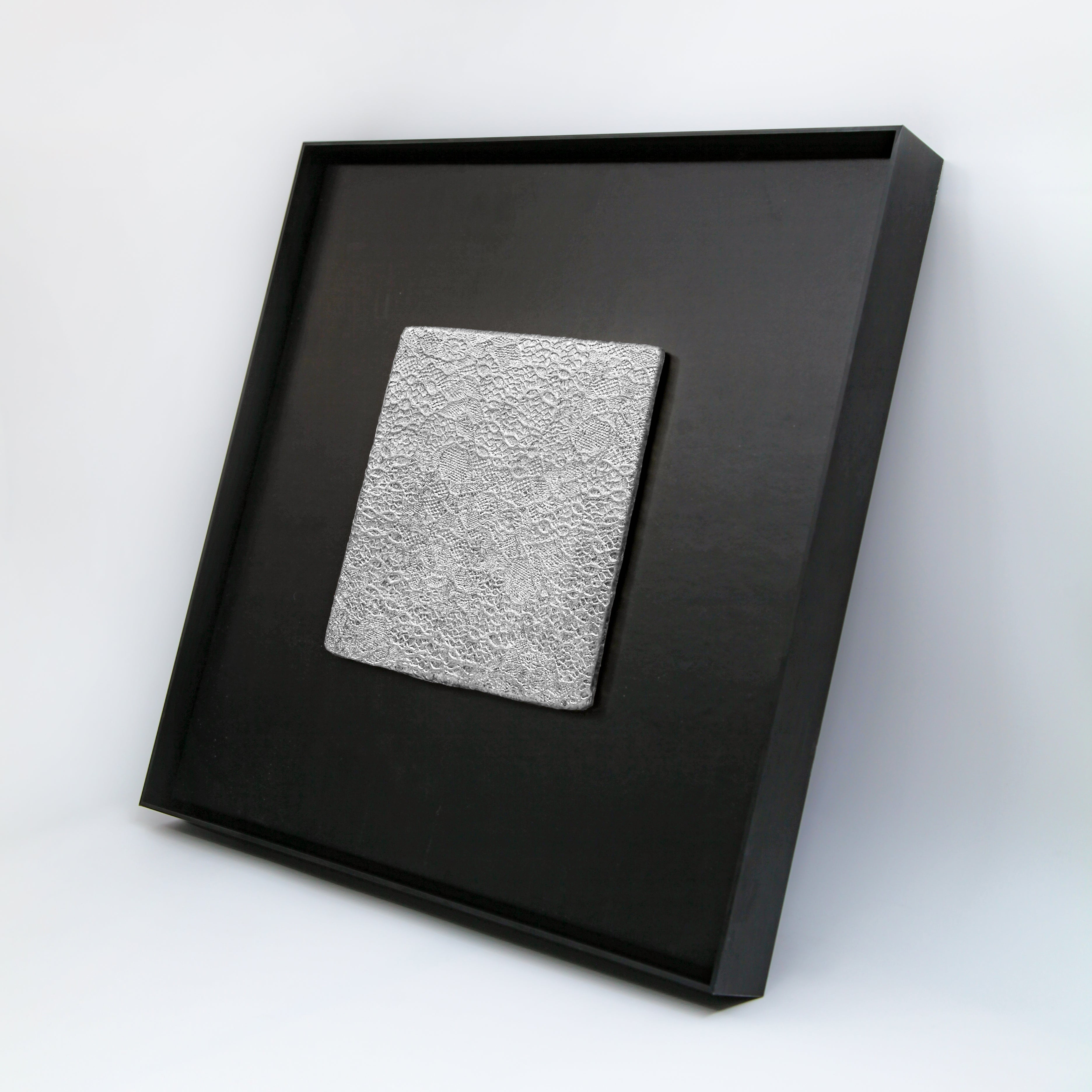 Tendril — Silver Foil · Aura Frame